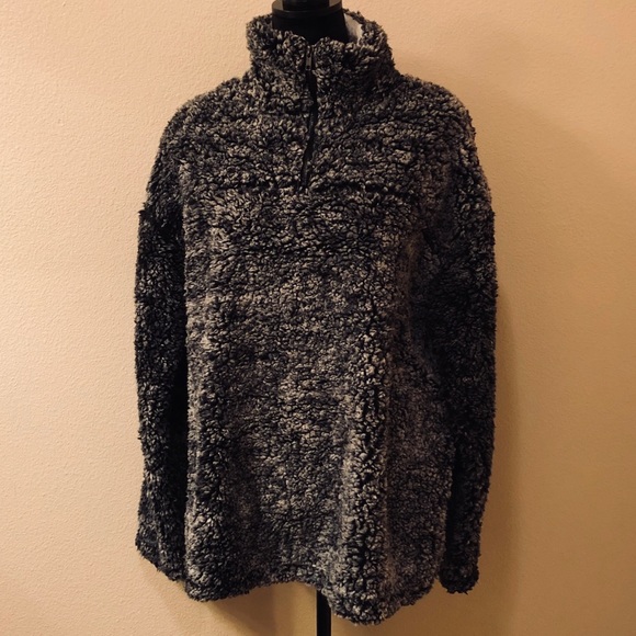 🖤Charcoal Sherpa Pullover🖤 - Picture 2 of 2